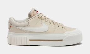nike-court-legacy-li-20240113150434.png